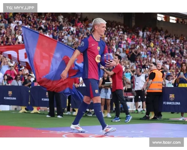 巴萨官方宣布奥尔莫因肌肉超负荷缺席今日训练团队合练